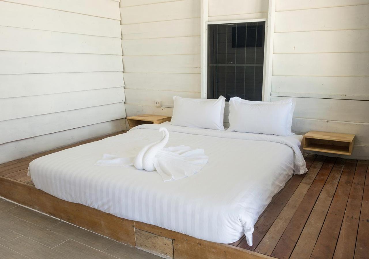 Sarasea Koh Rong Samloem Hotell Koh Rong Sanloem Exteriör bild